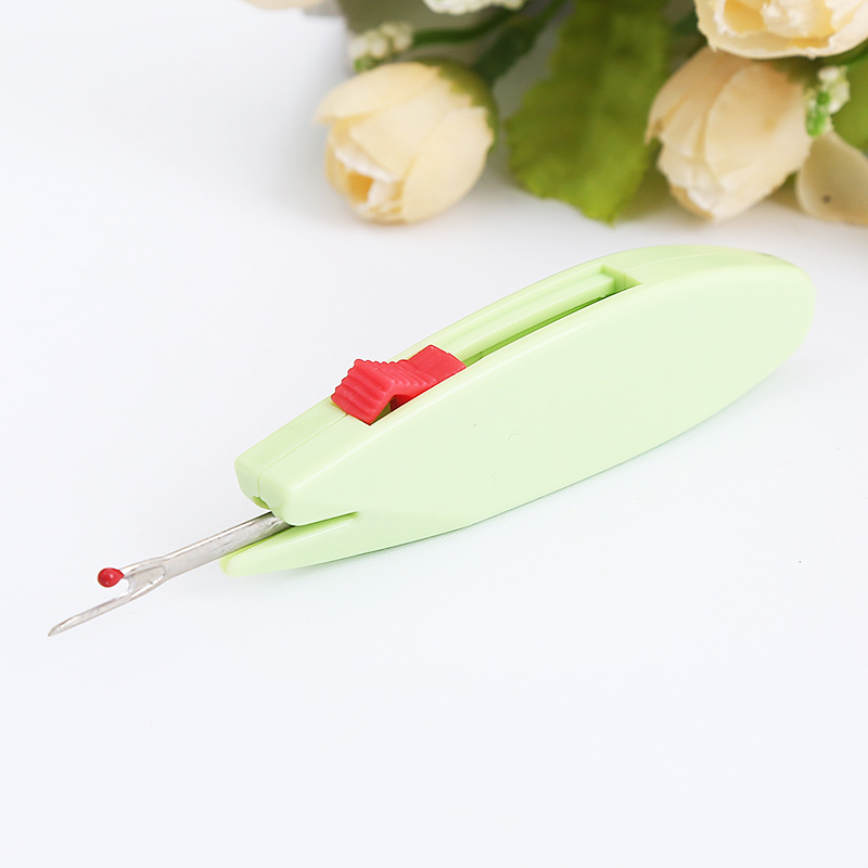 1Pc Plastic Handvat Craft Draad Cutter Tornmesje Stitch Unpicker Draadafsnijder Schaar Voor Naaigaren Verwijderen Doek Diy tool: B