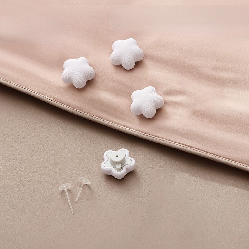 4PCS No needle Quilt Holder Non-slip Quilt Blanket Clip One Key to Unlock Blankets Cover Fastener Clip Holder Bed Sheet: 4
