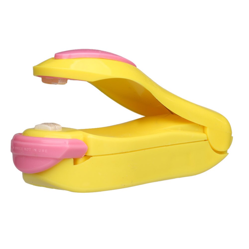 1pc portable miniature heat sealing plastic bag machine pulse sealing bagging machine sealing plastic bag sealing machine: Yellow