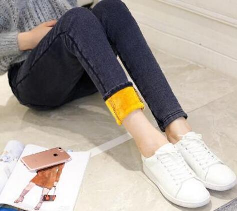 Warm Thick Pregnancy Denim Pants Winter Fleece Maternity Jeans For Pregnant Women Plus Velvet Maternity Trousers Plus Size 3xl: Blue / M