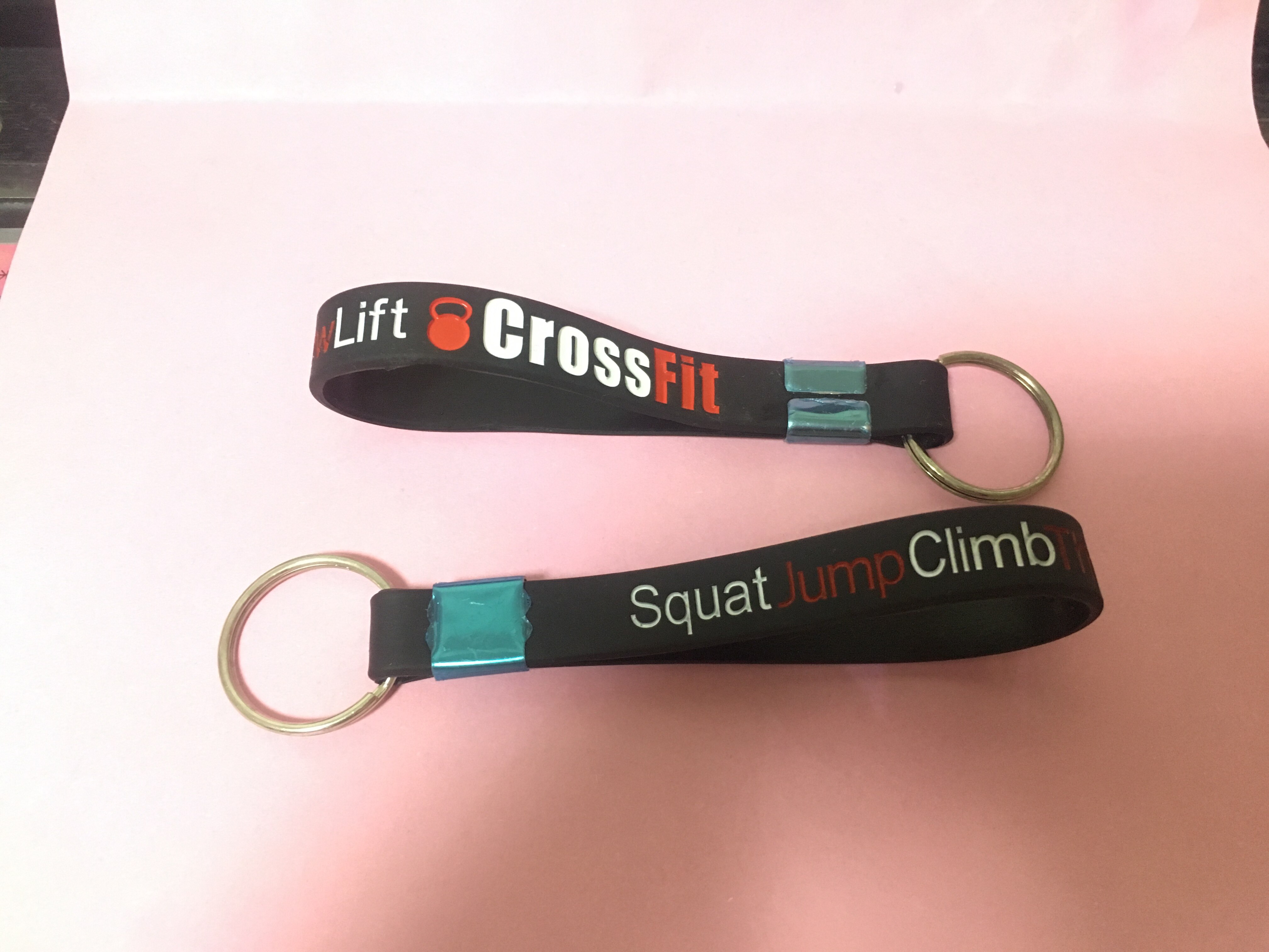 Silikon Keychain Silikon Armbinde CROSSFIT SquatJumpClimbThrowLift 202*12*2MM 10 teile/verlieren Freies Shiping