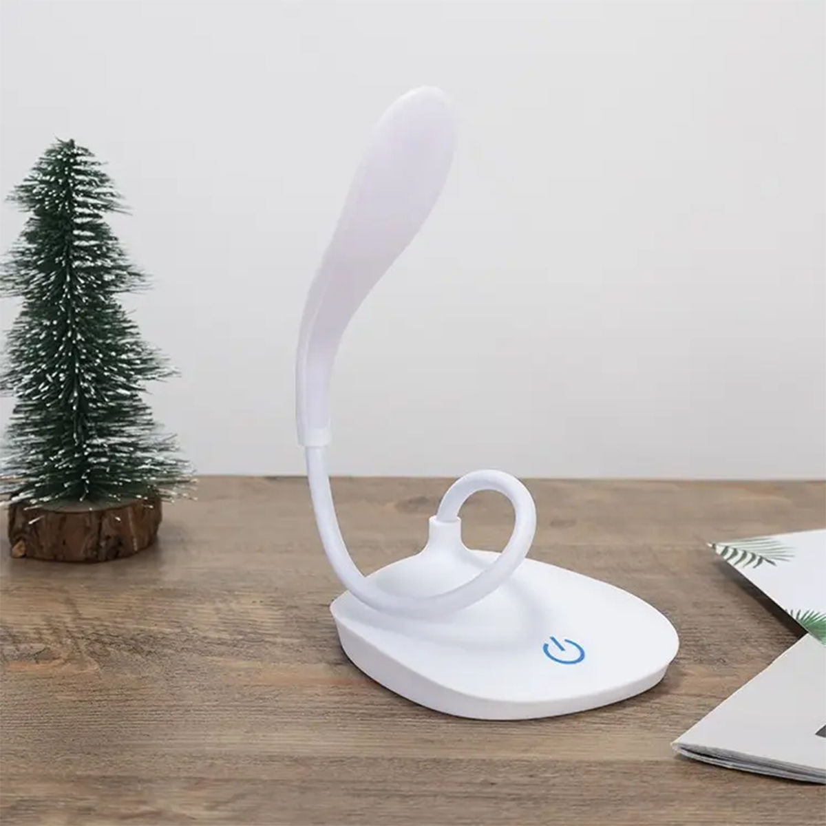 Draagbare USB oplaadbare bureaulamp Touch 3-modi dimmen tafellamp oogbescherming voor kantoor slaapkamer nachtkastje leeslamp