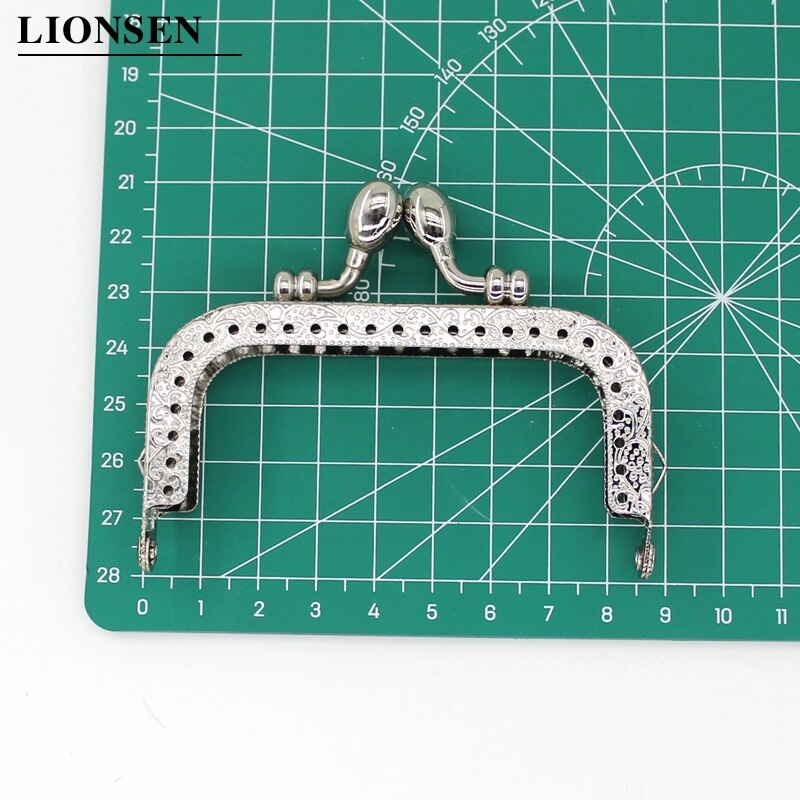 LIONSEN DIY Antique Bronze Flower Bud Head Metal Purse Frame Handle Kiss Clasp Lock for Bag Sewing Craft Tailor Accessories: 8.5CM silver