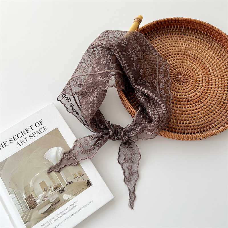 Sommer hvid vævet blomster blonde hårtørklæde wraps kvinder retro trekant hovedtørklæde hat rejse foto pandebånd hårtilbehør ins: Dyb blå