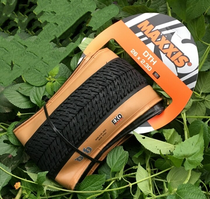 Maxxis DTH Retro Bicycle Tire 26*2.3/2.15 BMX Street Bike Tires Climbing Tires Dirtjump Tire Urban Tire: 26X2.3 Fold Brown
