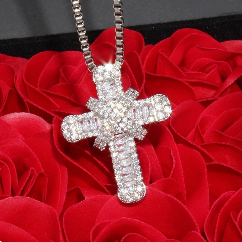 Retro Classic Shiny Crystal Cross Necklace for Women Cubic Zirconia Cross Choker Pendants Female Religious Jesus Jewelry