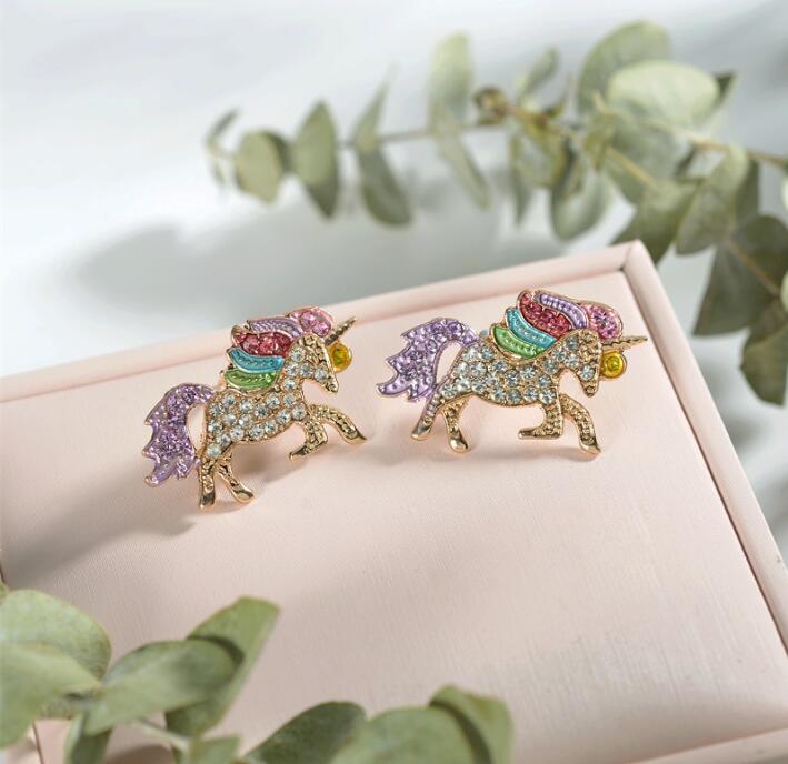 Nette Einhorn Halskette Karikatur Pferd Schmuck Zubehör Für Mädchen freundlicher freundlicher Frauen Party Ebene Anhänger Armbinde einstellen