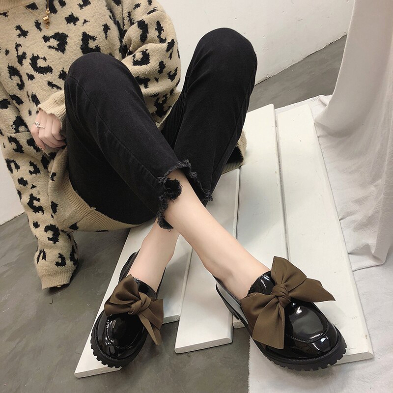Plus Size Oxfords Vrouwen Schoenen Vrouwelijke Flats Boog Knoop Loafers Platform Slip Solid Zwarte Lakschoenen Vrouw Dames schoenen