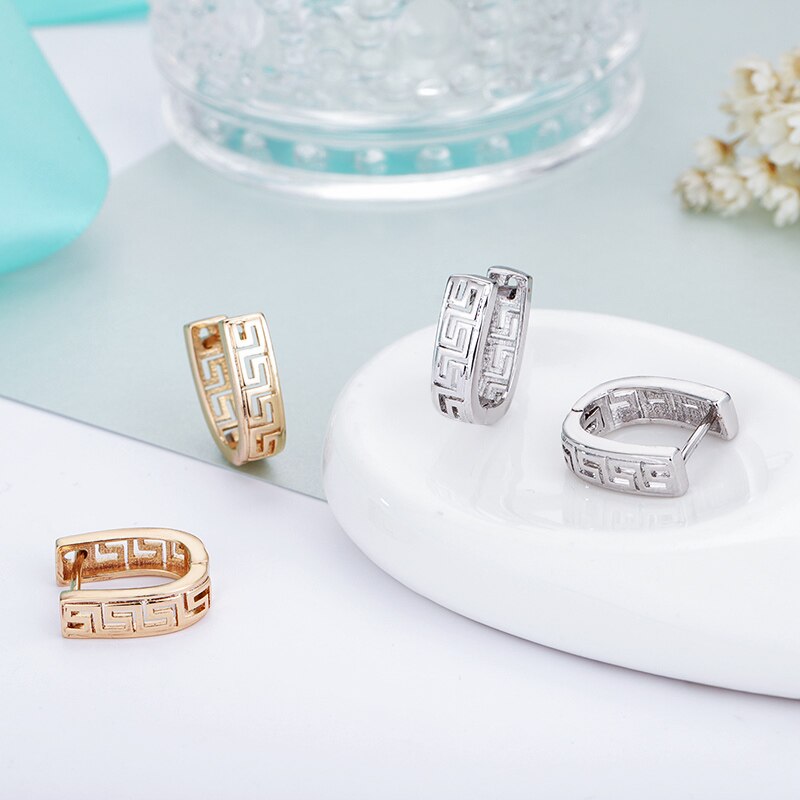 Einfache Gold Silber Farbe Zucht Ohrringe für Frauen Aushöhlen Metall Kupfer Geometrische Ohrringe Kleine Ohrringe