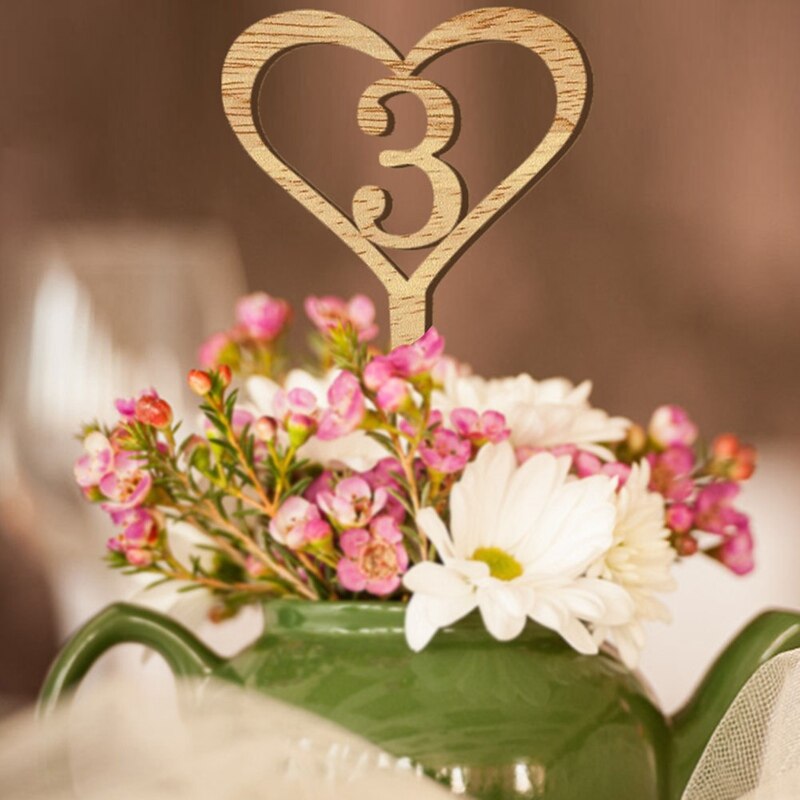 Træ bryllup forsyninger 1-30 kærlighed hule digitale blomster sæde kort træ bryllup tabel nummerplade