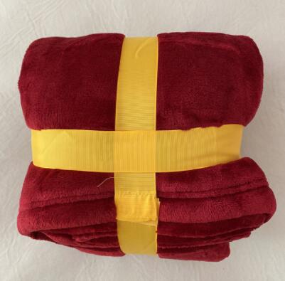 Winter Warm TV Pocket Hooded Blankets Adults Kids Bathrobe Sofa Cozy Blanket Sweatshirt Plush Coral Fleece Blankets Outwears: red
