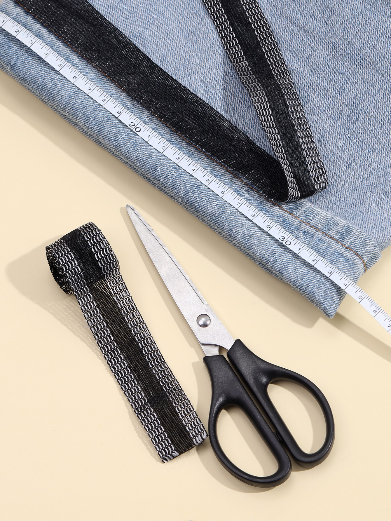 Self-Adhesive Pants Paste Tapes Ironing Pant Edge Shorten Stickers Jeans Trouser Hem Patch Sleeves Length Adjusted Stick Tape