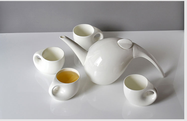 Ensemble de théière et tasse en porcelaine en os blanc uni, ensemble de cinq pièces en forme de goutte d'eau, théière pour le thé anglais, ensemble de café en céramique
