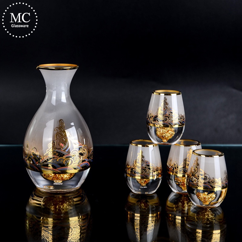 Palats gyllene folie flaska vinkopp vinset klassisk liten flaska liten altare glas vinkopp och mixer set