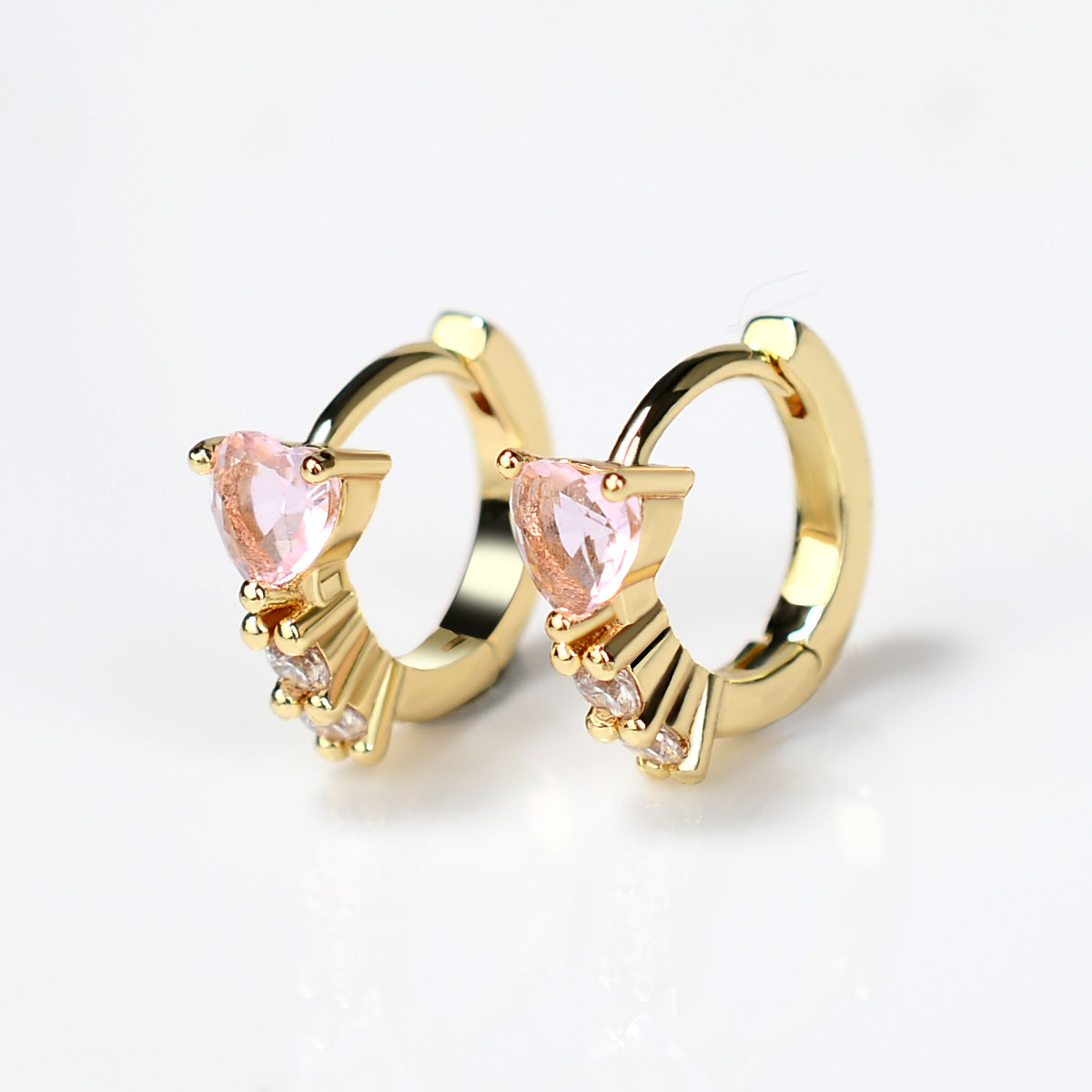 Pendientes Huggies púrpura blanco verde azul rojo corazón cuadrado Color plata pendientes de aro pequeños para mujeres niñas joyería de boda