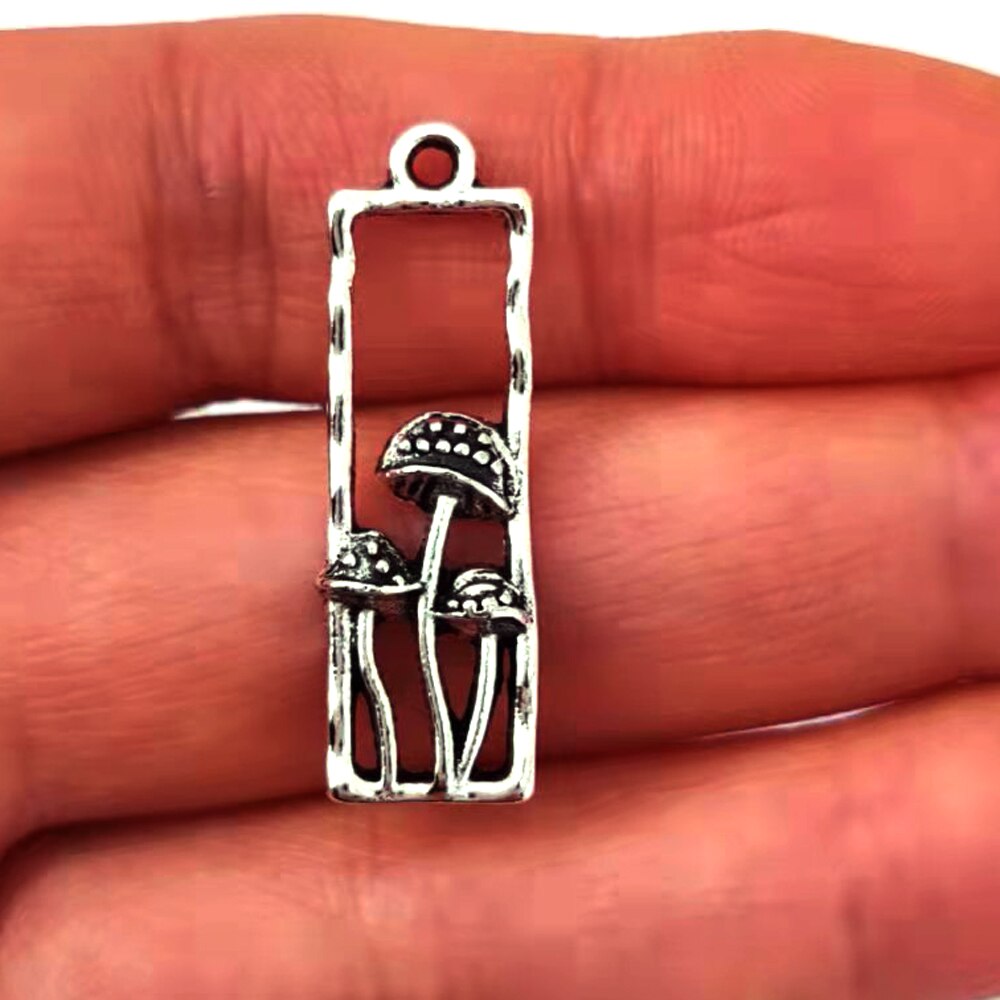 5 uds lindo tres setas bosque colgante encanto joyería de setas fantasía elfos encantos de hadas bosque para DIY mujeres hombre Accesorios: Marrón