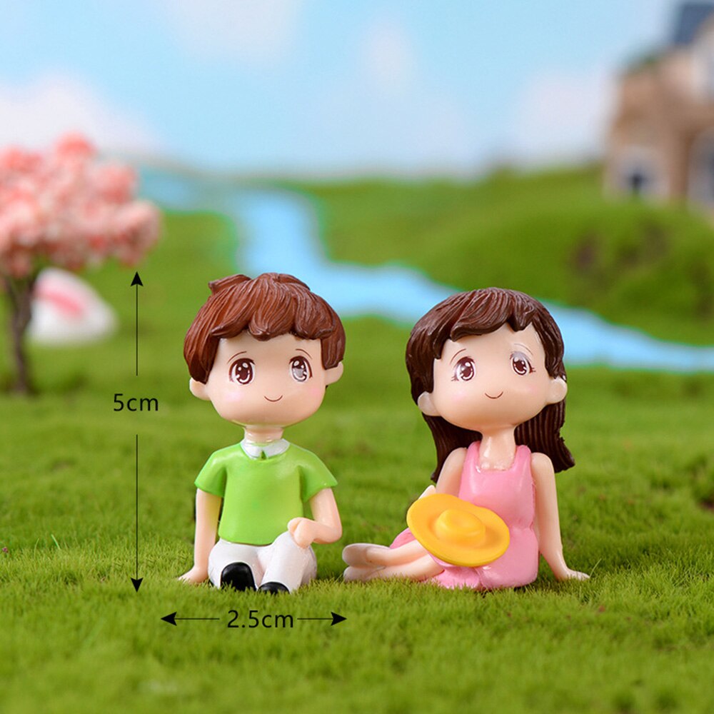 Figurines en forme de Terrarium de grand-père | Figurines mignonnes de Couple amoureux sur chaise, Figurines miniatures de grand-père, accessoires de jardin féerique: F1