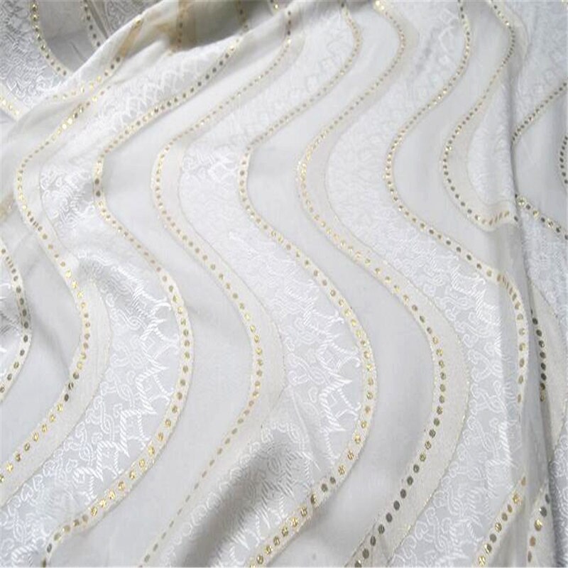 100% Zijde Lurex Metallic Jacquard Stof Zijden Jurk Stof Voor Saree Vrouwen Kledingstuk