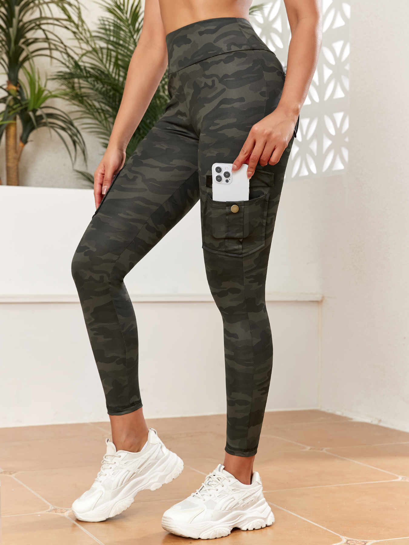 Pockets Camouflage Gym Leggings Women High Waist Fitness Sport Leggings Of Women Running Outdoors Compression Pant: S / Beige