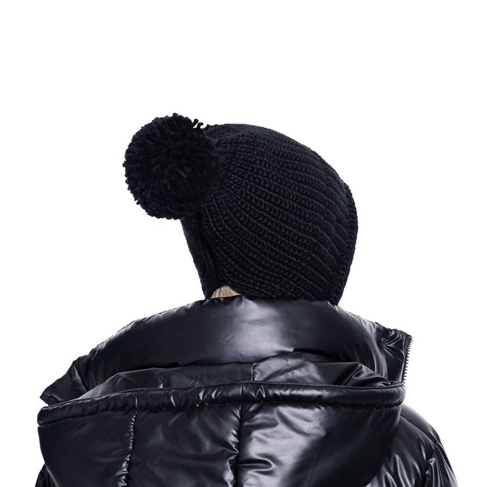 Kobieta zgodna z Bluetooth czapka bezprzewodowa muzyczna czapka ciepła miękka zimowa czapka z daszkiem na zewnątrz dziergana czapka z wbudowanymi słuchawki bezprzewodowe