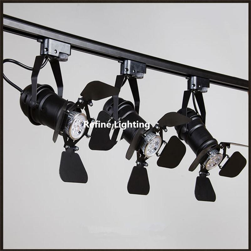 Rétro piste lumières mur LED suivi éclairage Rail plafonniers vêtements chaussures magasins magasins Loft RH Rural industriel Spot lampe