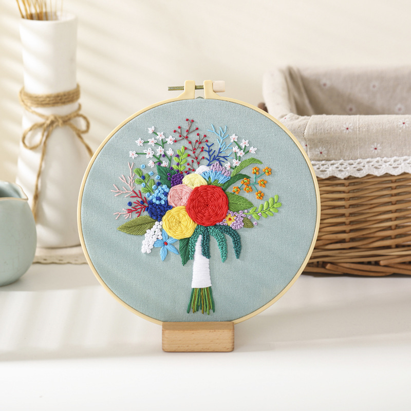 Flower Pattern Stamped Embroidery Kits DIY Embroidery Starter Kit With Bamboo Embroidery Hoop Cross Stitch Sewing Craft: Chunxinangran