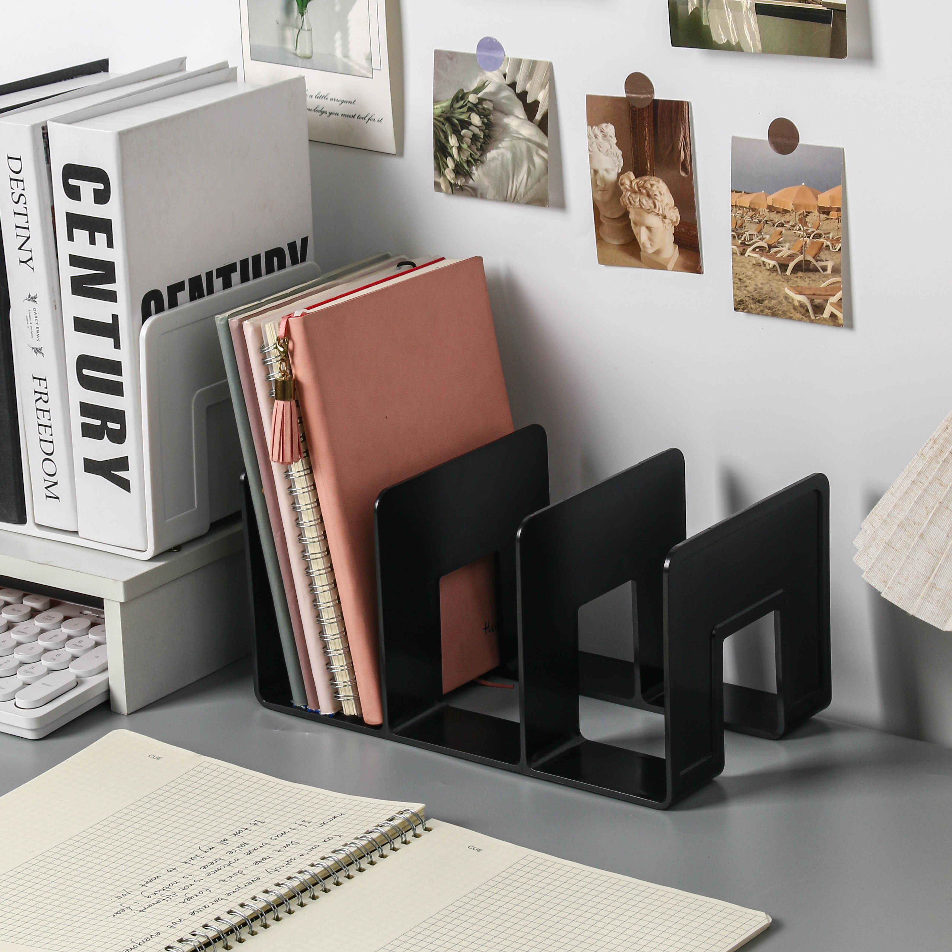 Transparent bookshelf, student desktop storage, partition rack, book filing, newspaper rack, office data rack, stationery baffle: black