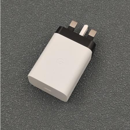Original 30w- oplader til google pixel 9 8 7 pro  xl 3 4a hurtigopladning eu/us/uk strømadapter kompatibel med usb-c-enheder: Det