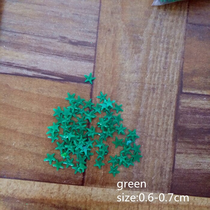 20 st/lot 7 färgmix mini sjöstjärna 0.6-0.7cm hantverksdekoration färgglad harts havsstjärnor gör-det-själv-inredning bröllopsfest liten nagelpinne: Grön