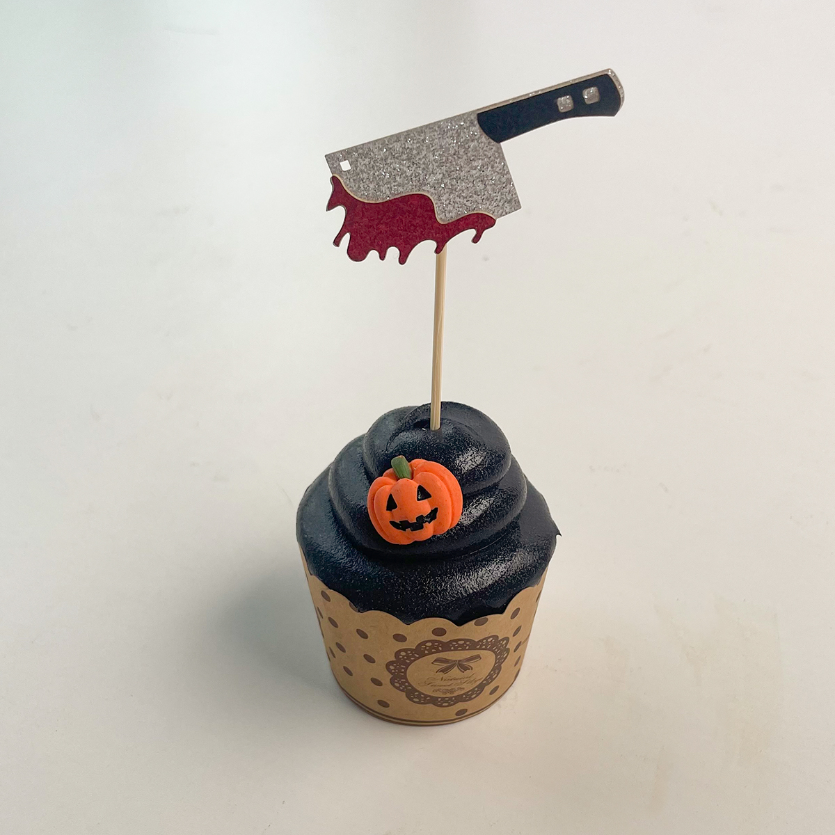 Sztuczny babeczka, fałszywy ekspozytor na ciasto, imitacja ciasta, dekoracje, symulacja realistycznej babeczki, plastikowy Model ciasta, sztuczne pieczone jedzenie.: Ciemnoszary