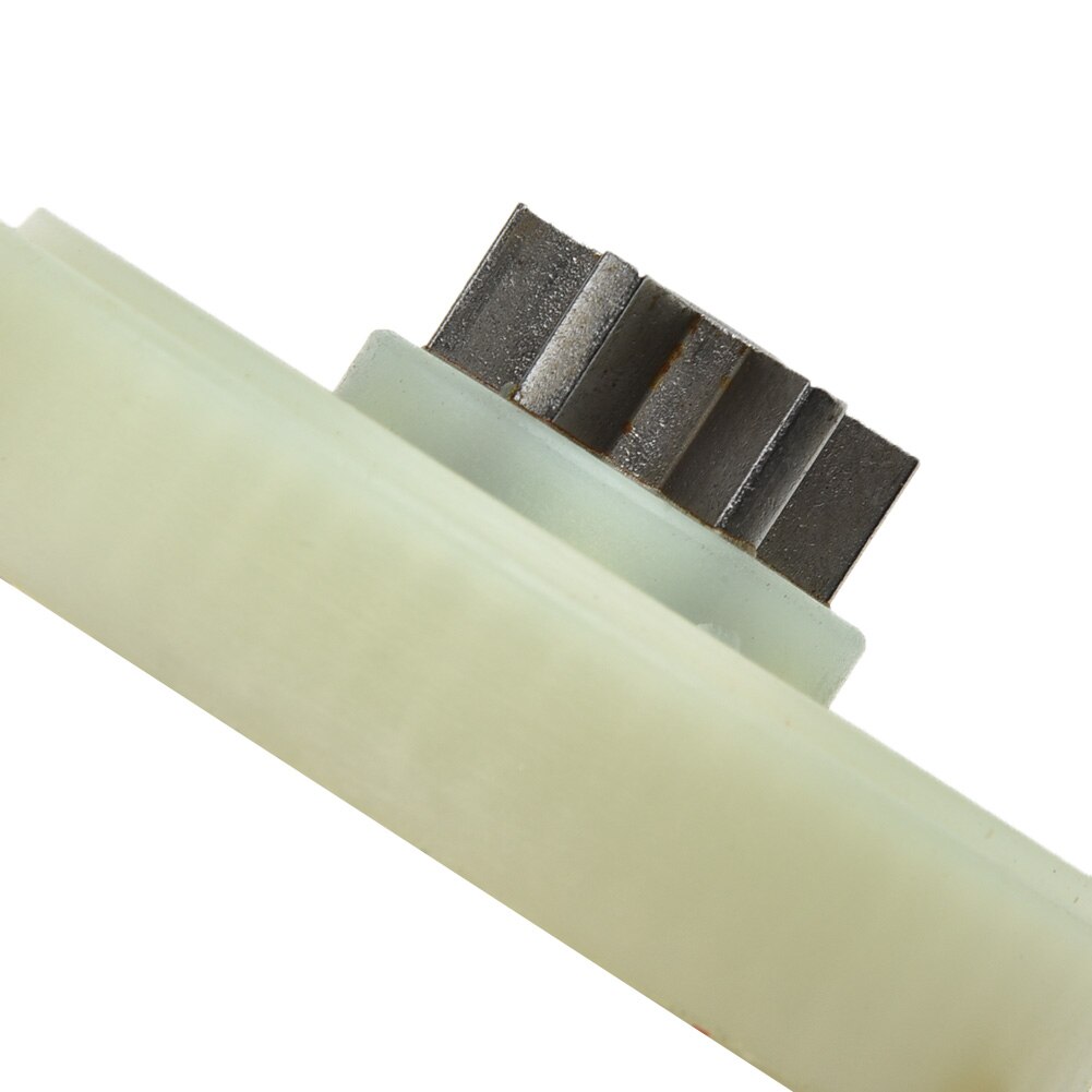 Elektryczny napęd piły łańcuchowej wewnętrzny bieg szlifierka kątowa dla McCulloch 302855 6228-210104 uchwyt piły łańcuchowej elektronarzędzia Accessori