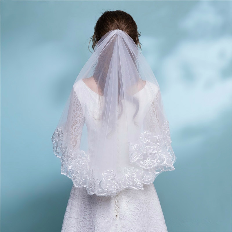 in Stock Weiß Elfenbein rot Braut- Schleier Elfenbein Spitze kurz Ellbogen Hochzeit Schleier Appliques lang Dom Braut Schleier 1.5M 3M