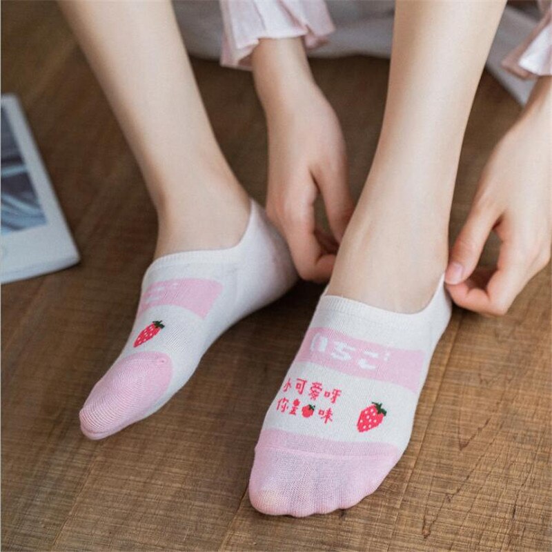 Novedad en calcetines cortos estampados de fresa y plátano para mujer, calcetines de frutas Kawaii, zapatillas medias invisibles de algodón para mujer, calcetines cortos