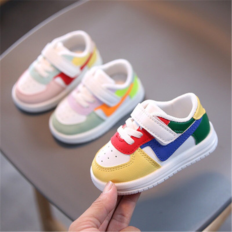 Zapatos de invierno para bebés y niños pequeños, calzado deportivo de cuero Artificial, zapatillas planas para niños, zapatos suaves informales para niños Cn (origen)
