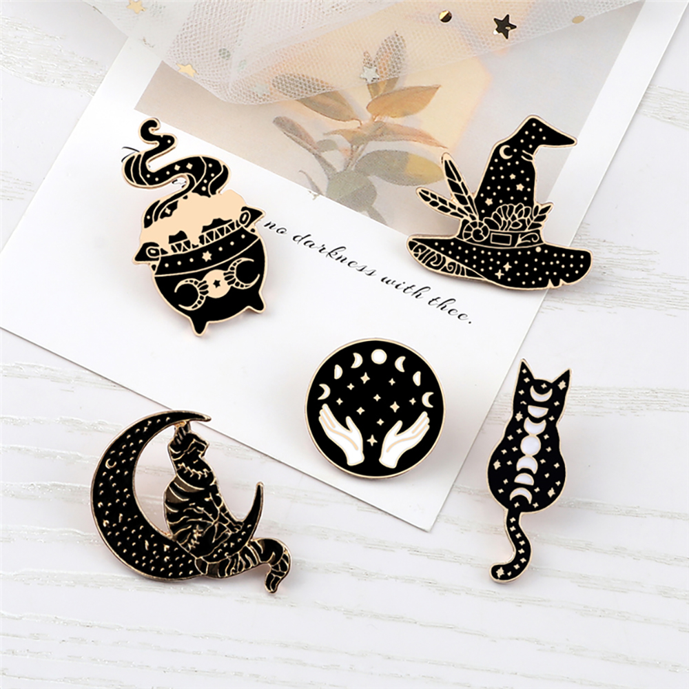Ensemble de broches de dessin animé, 4-6 pièces, sorcière, chat, crâne gothique, épingle à revers, plante d'astronaute, Animal, Instrument de musique, Badge, sac, bijoux,