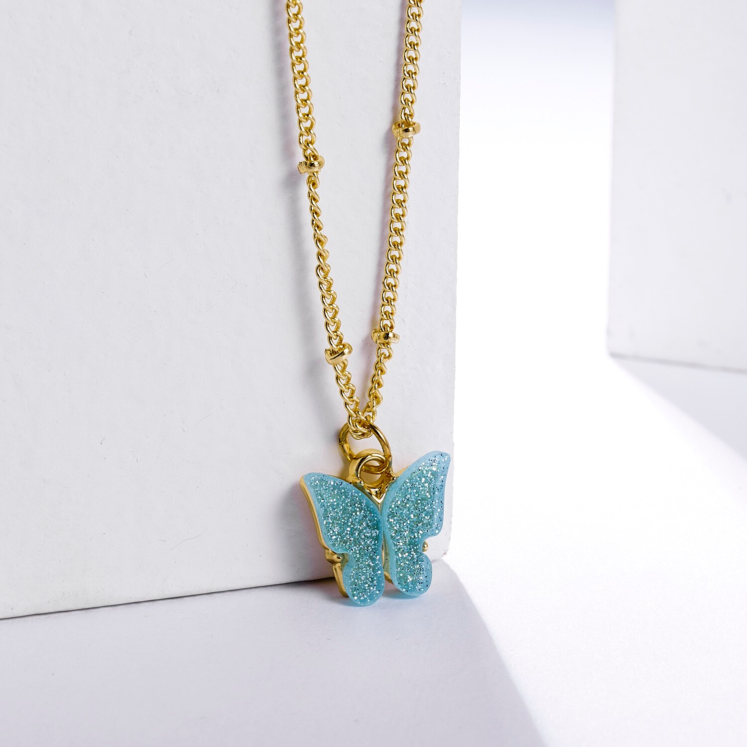 Cute Acrylic Butterfly Pendant Necklace for Women Party Statement Necklace Sweet Korean Necklace Jewelry