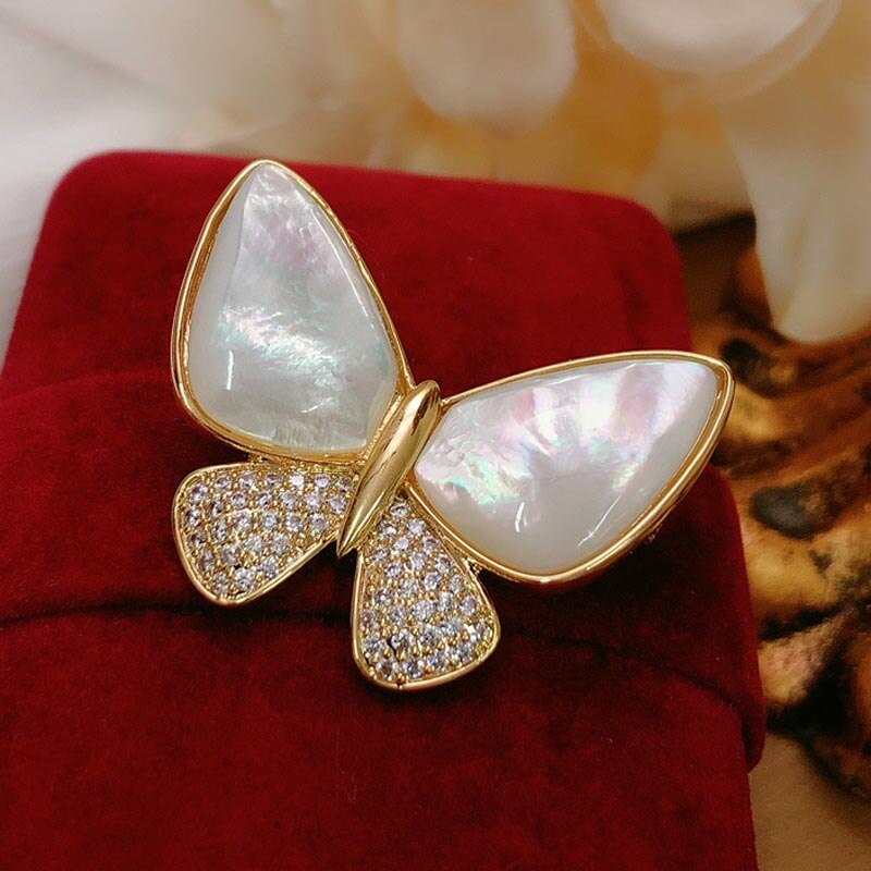 Rode Bomen Brand Insect Pinnen Sieraden Mode Vlinder Broches Voor Vrouwen Jaar In Doos: Shell Butterfly