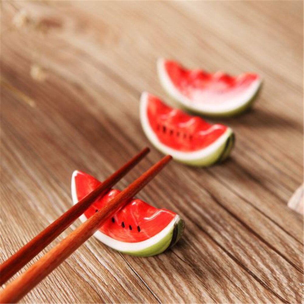 19 Styles Chinese Ceramic Chopsticks Holder Cartoon Animal Chopsticks Mat Home Kitchen Tableware Decoration Tools