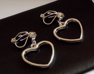 Lovely Heart Clip on Earrings non Piercing for Women no ear hole: SHORTSILVER