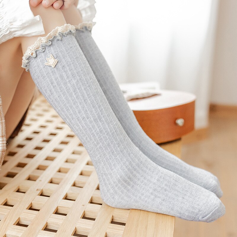 Calcetines largos hasta la rodilla con volantes para niñas, calcetín de algodón suave, de encaje, de flores, para niños de 2 a 13 años: Light Grey
