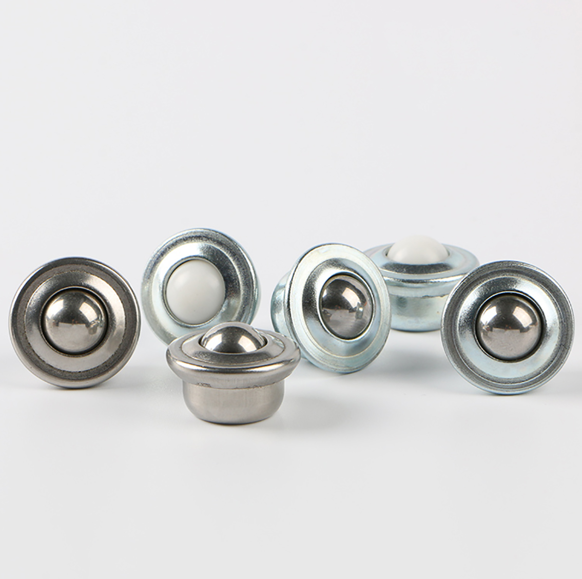 Rueda Universal de bola giratoria de Metal, rueda redonda Universal, modelo DIY, accesorios de Hardware para muebles, 1 Uds.