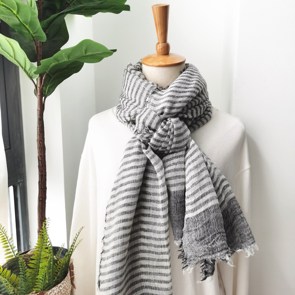 Neue Trendy Striped Frauen Schal Grau Solide Japanische Unisex Stil Baumwolle und Leinen Lange Schal Männer Schal: Dark Grau