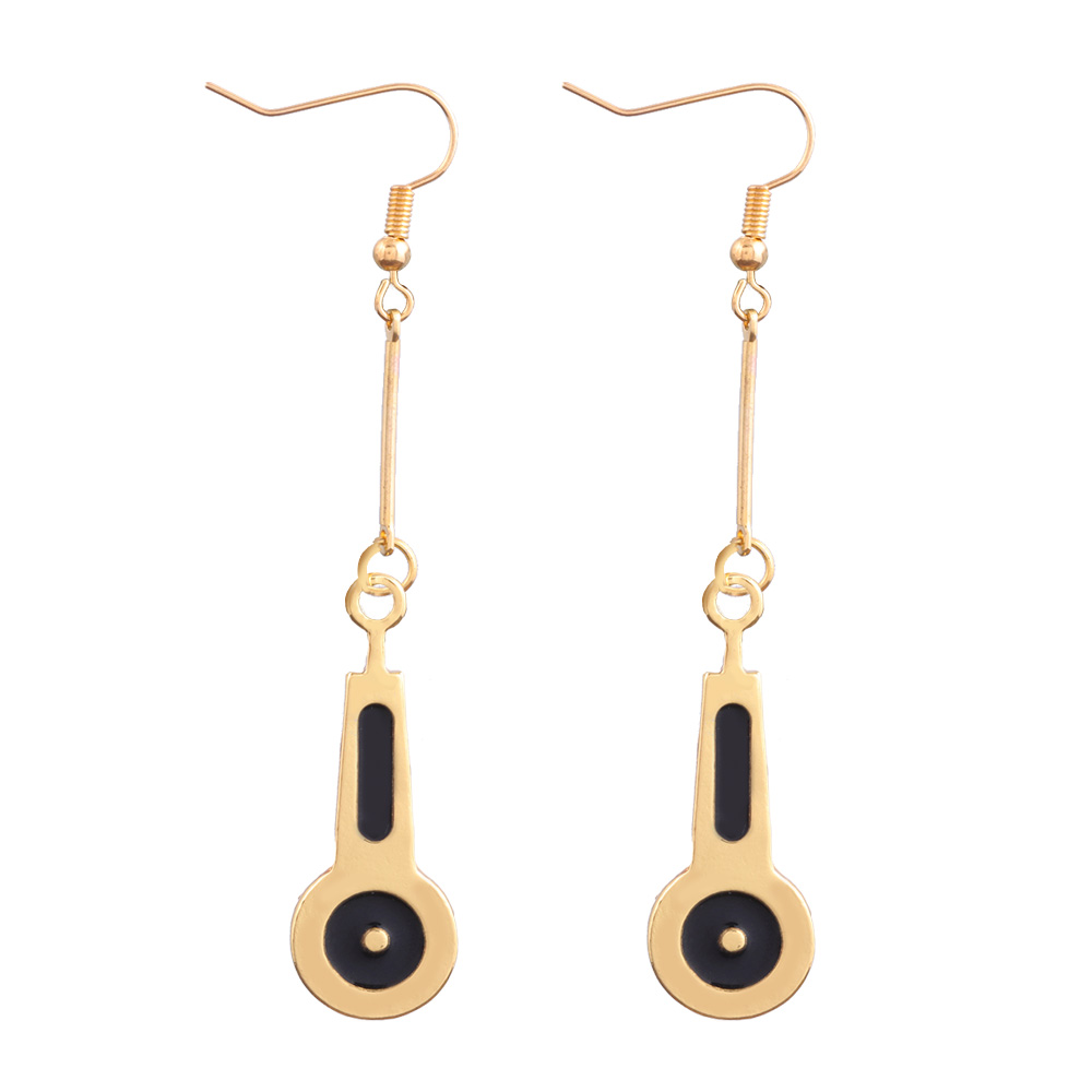 Anime JoJo Bizarre Adventure Earrings Cosplay Props JOJO Kakyoin Noriaki Cherry Earrings Ear Clip Men Girl Jewelry: silver