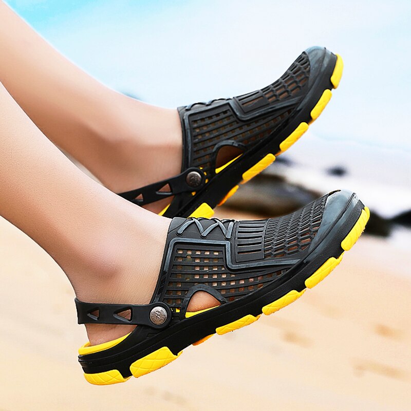 ZGZJYWM Jelly Shoes Unisex Summer Men Beach Sandals Hollow Slippers Men Flip Flop Sandalias Outdoor Summer Chanclas