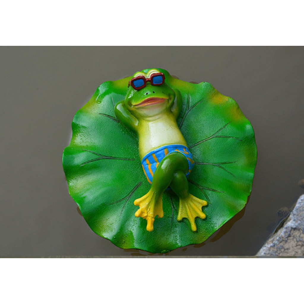 6 Style Pond Lifelike Water Floating Lotus Leaf Ornament Sculpture Frog Bathtub Toys Resin Artificial Animals Home Decor
