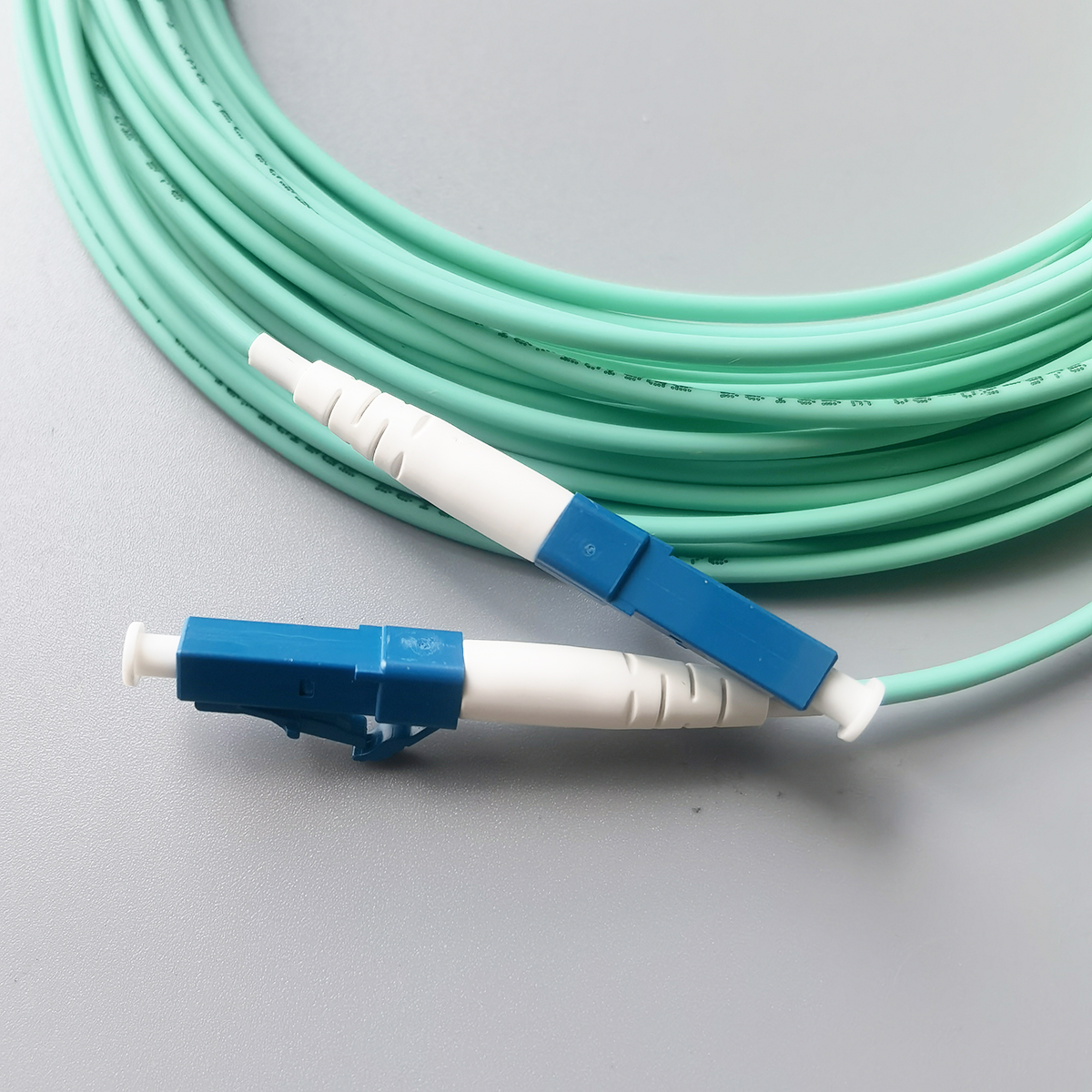 Lc/upc naar lc/upc glasvezel internetkabel  om3 lszh ftth multimode single-core glasvezelkabel 2.0 mm 10m verlengsnoer