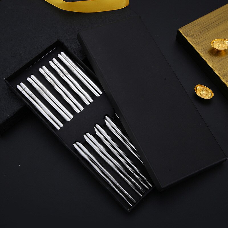 5pairs Korean Stainless Steel Chopsticks with Box Food Sticks Portable Reusable Chopstick Sushi Hashi Household Chinese: silver5paris