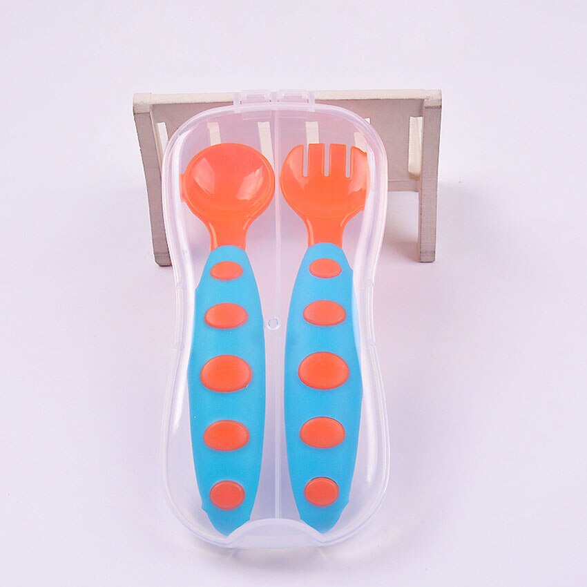 Cubiertos de dos colores para niños pequeños, juego de tenedor, cuchara, funda, utensilios de alimentación para bebés, caja libre de BPA, fácil de llevar