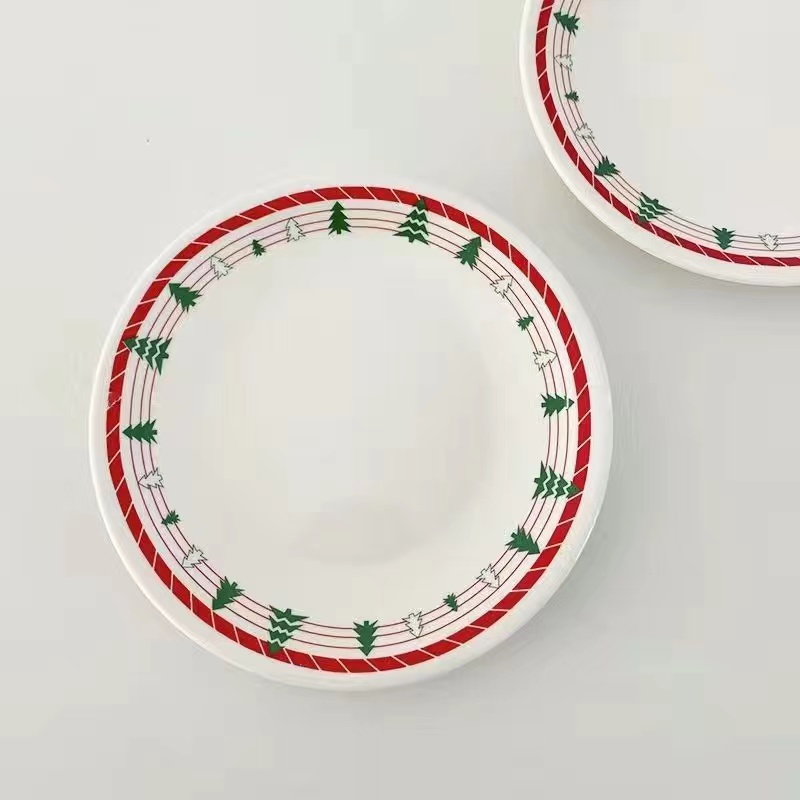 Korean Style Christmas Cartoon Gingerbread Man Ceramic Plate Candy Red Lace Cake Dessert Plate Charger Plates: Light Yellow
