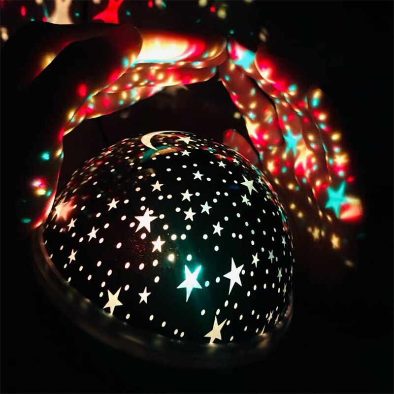 Novità giocattoli luminosi romantico cielo stellato LED luce notturna proiettore batteria USB luce notturna giocattoli creativi di compleanno per bambini